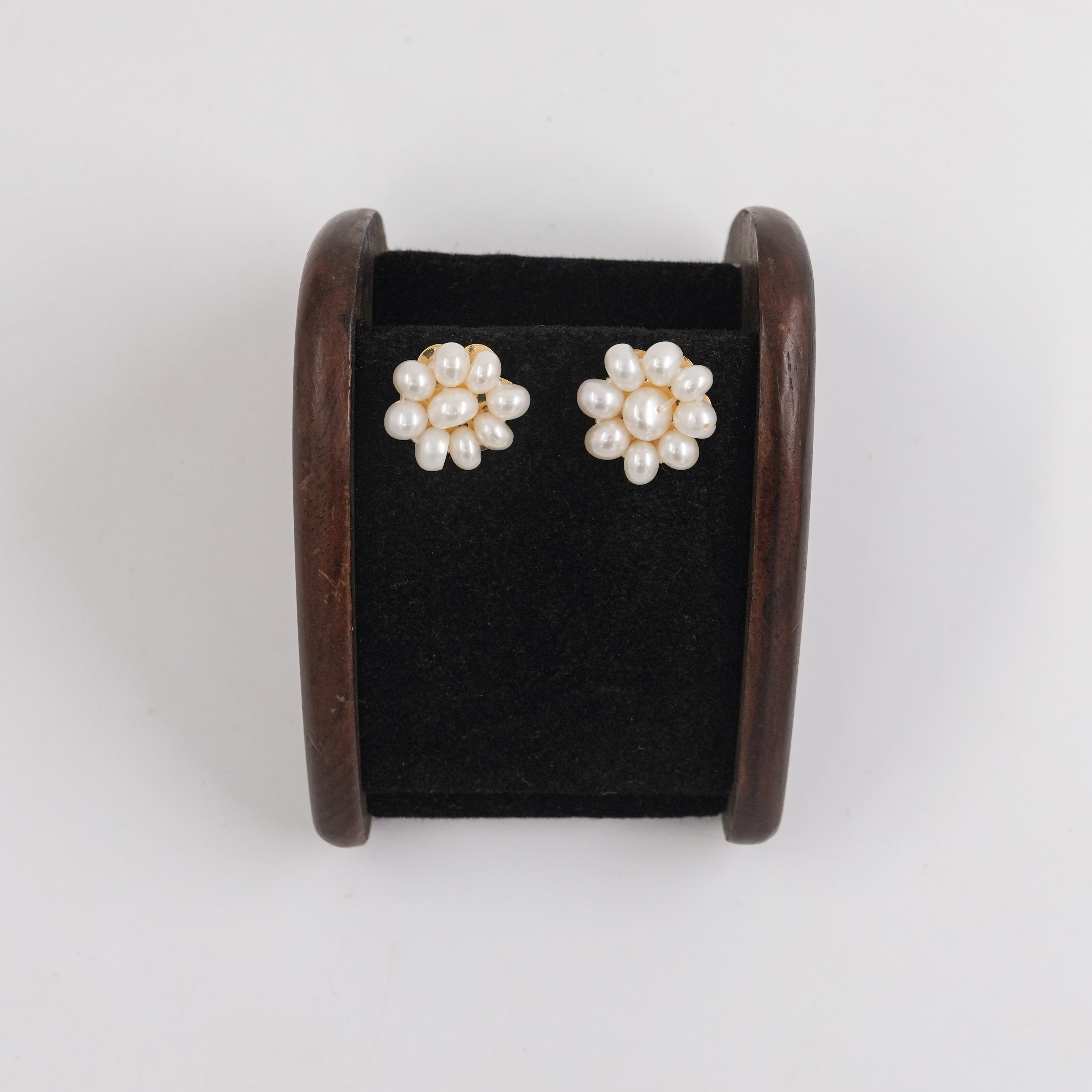 Big Flat Round Studs